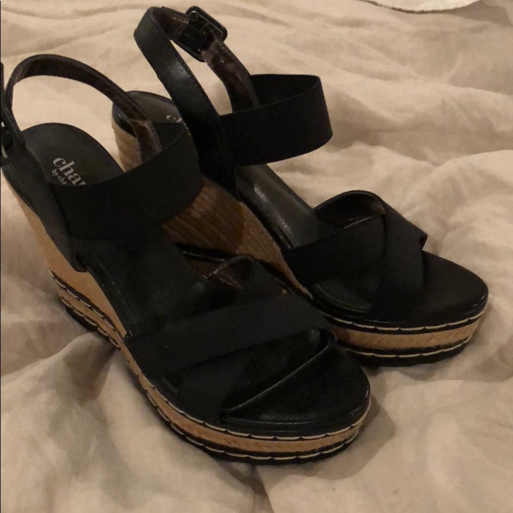 Charles Daniel black wedges like new